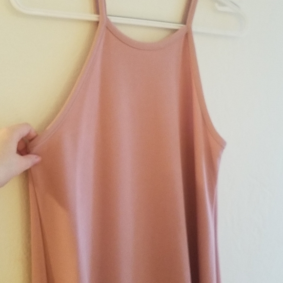 Blush colored dress - Picture 2 of 3